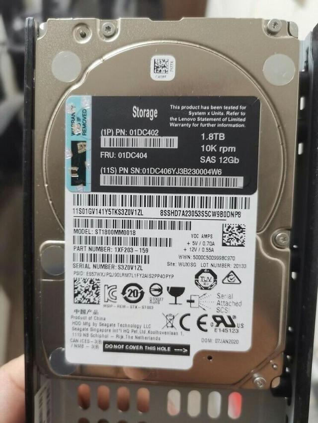 01DC402 Lenovo 1.8TB 10K 2.5" H/S SAS HDD